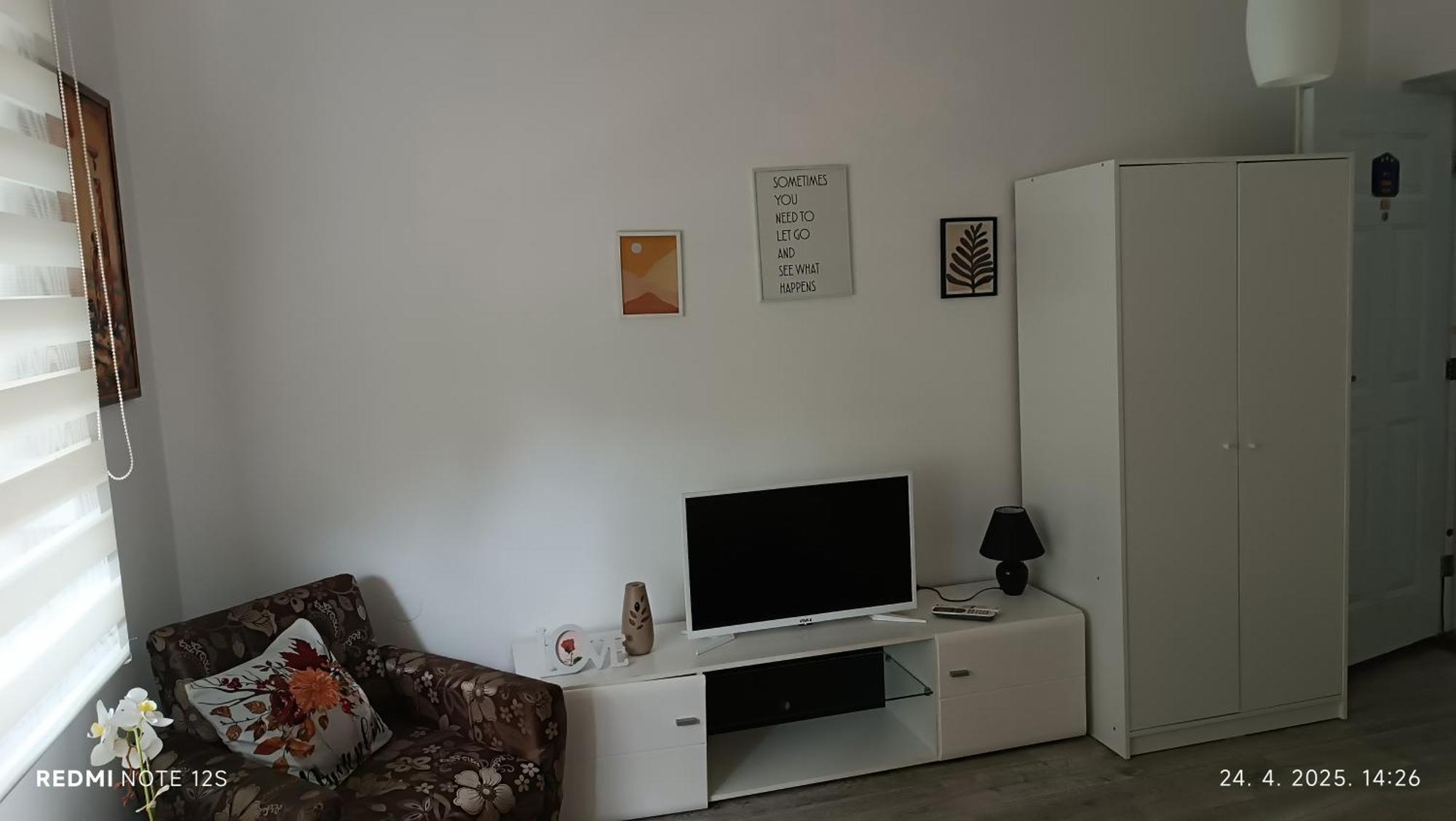 Happy Star Apartman Ni Kültér fotó
