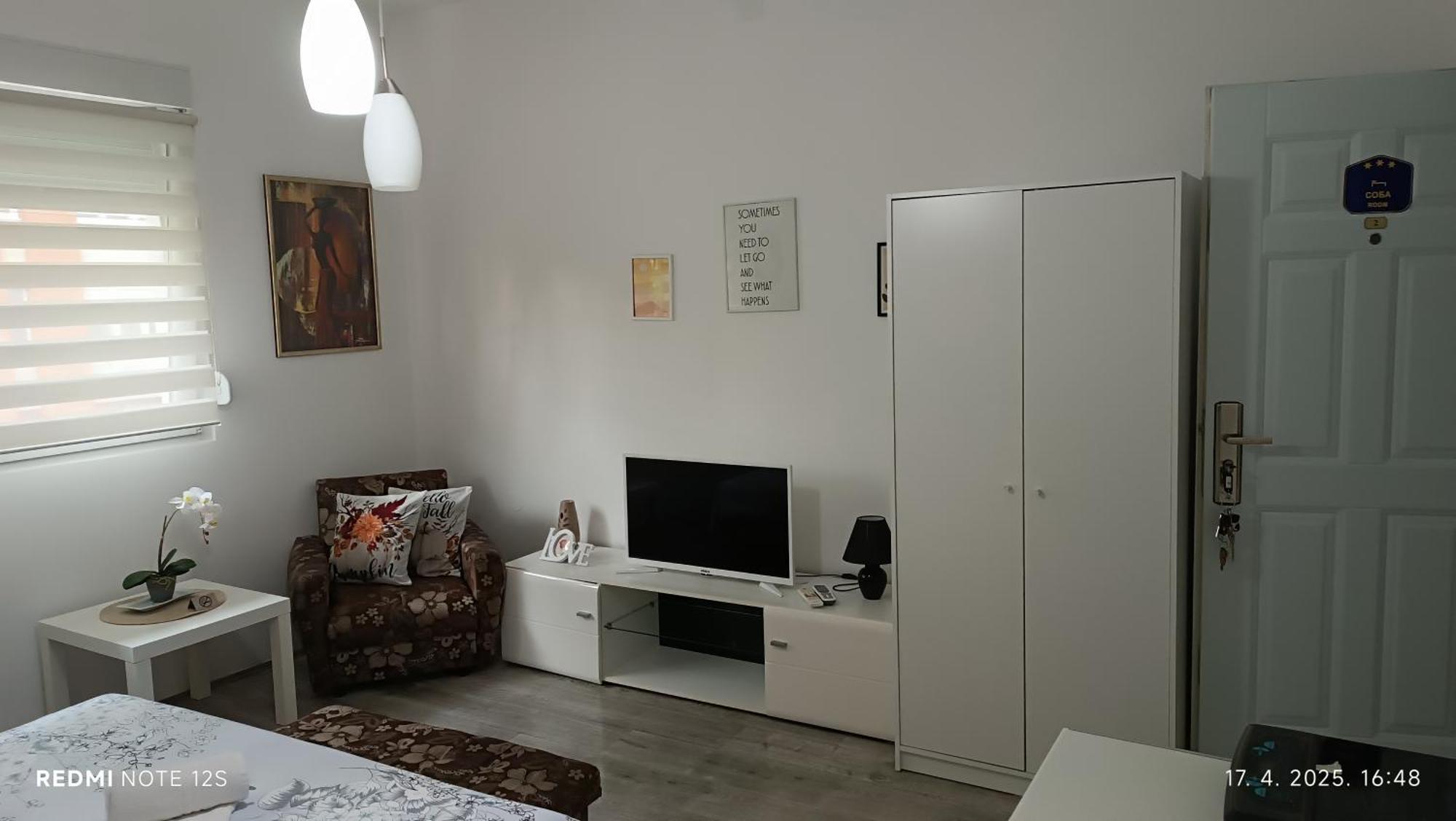 Happy Star Apartman Ni Kültér fotó
