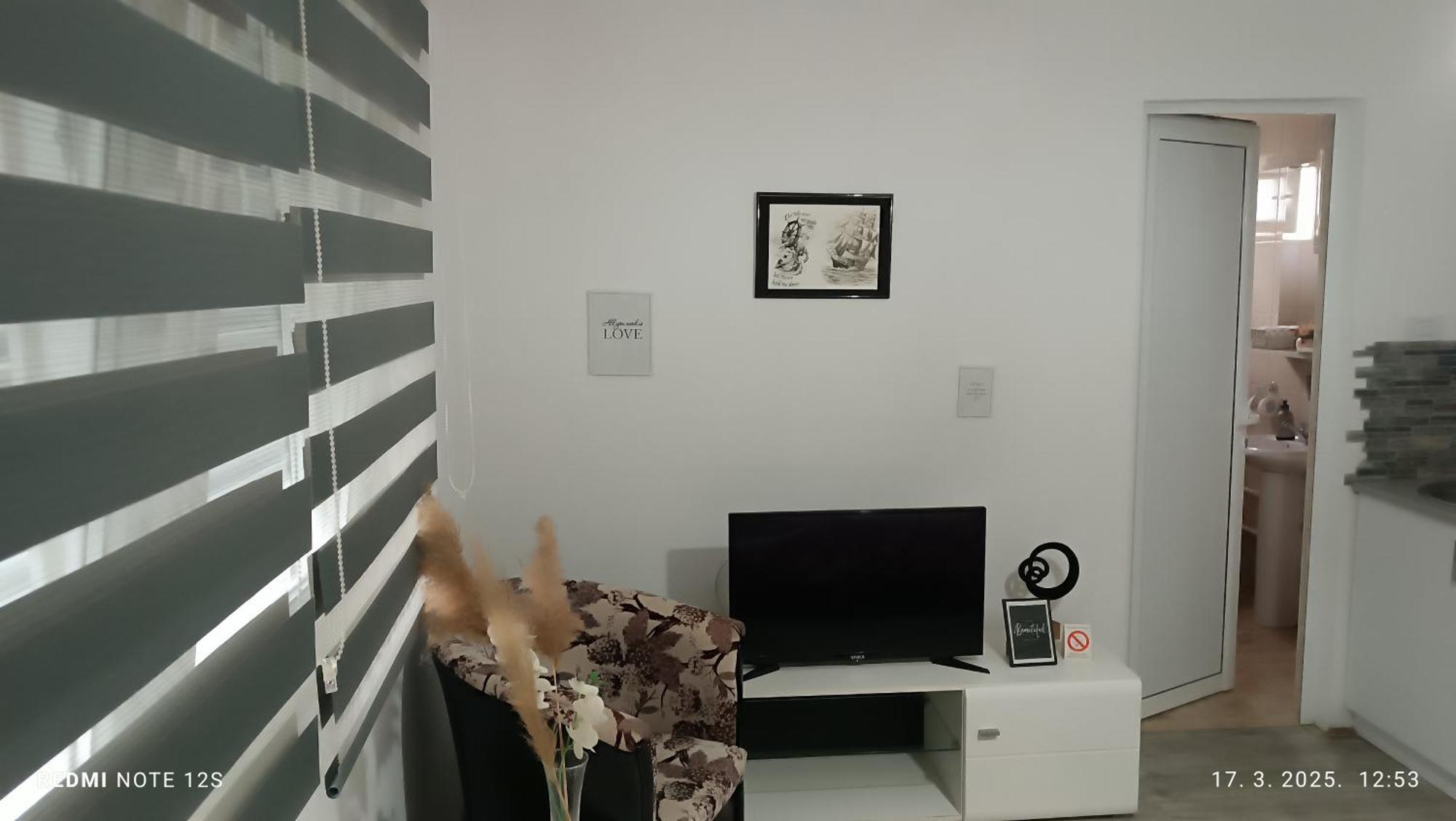 Happy Star Apartman Ni Kültér fotó